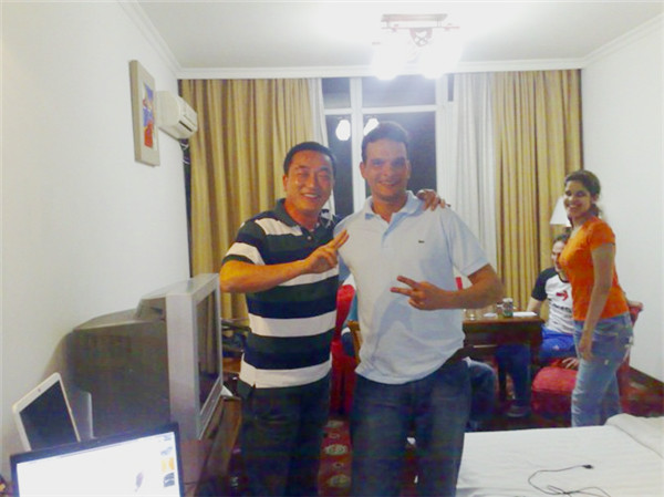 �Űʹ�ʹ��ְԱ2