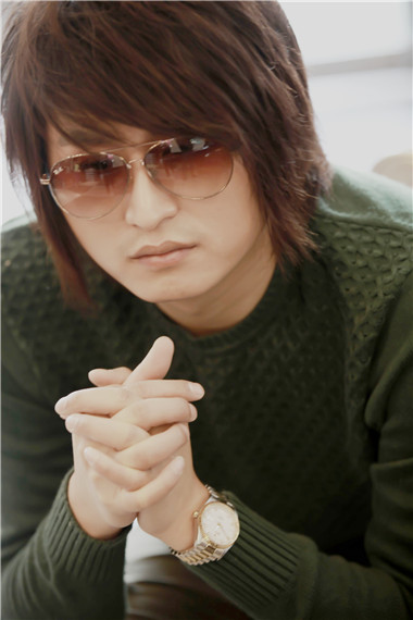 �κ���ģ����