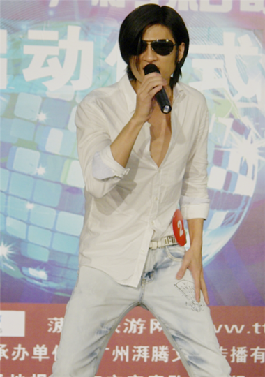 л�������