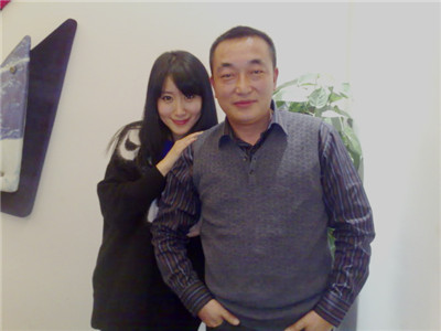 �������-������